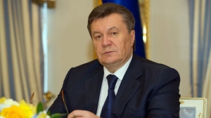 Янукович прибыл в московский суд по делу о "госперевороте" в Украине