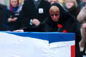 Тело расстрелянного в Турции посла России доставили в Москву 