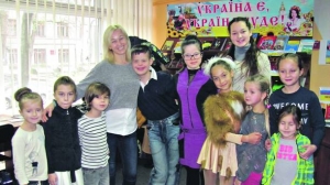 Как проходят театральные будни "солнечной" детворы