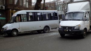 Масштабное ДТП в центре Днепра: у экскаватора отказали тормоза 