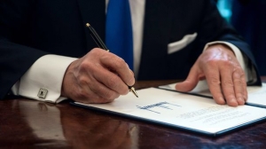Трамп отменил запрет Обамы на строительство двух нефтепроводов вопреки протестам защитников природы