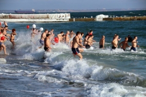 ФОТОФАКТ. Одесские "моржи" установили рекорд
