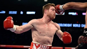 Чемпион WBC Сауль Альварес сразится с экс-чемпионом Хулио Сезаром Чавесом