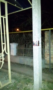"Три дебила - это сила": в Крыму расклеили листовки с Аксеновым, Плотницким и Захарченко 