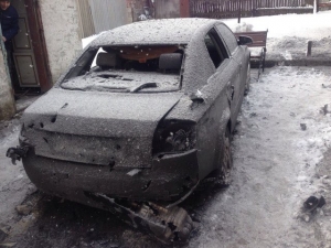 Оккупированная Макеевка: горящие автомобили и разруха 