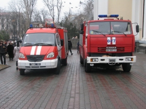 Тысячи православных паломников в центре Одессы хотят преклониться к мощам святого