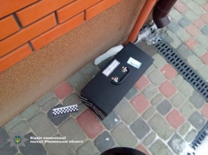 В Ровно вооруженные грабители в масках напали на семью  