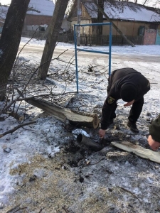 Руины и пустота: боевики накрыли Авдеевку залпами "Градов" и танков 